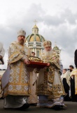 Челябинск проводил ковчег с частицей мощей святителя Тихона